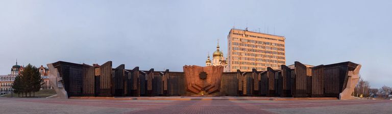 Площадь Славы