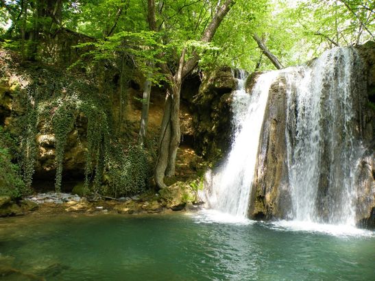 Blederija Waterfall