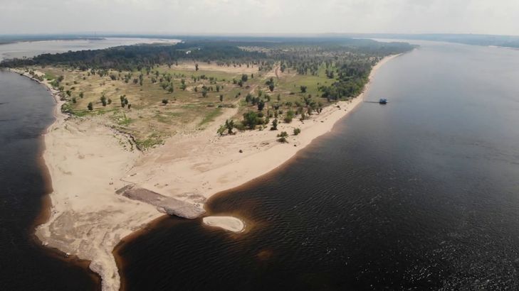 Остров Сарпинский