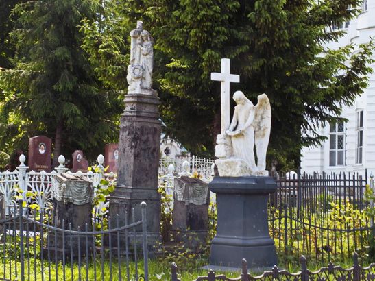 Всесвятское кладбище