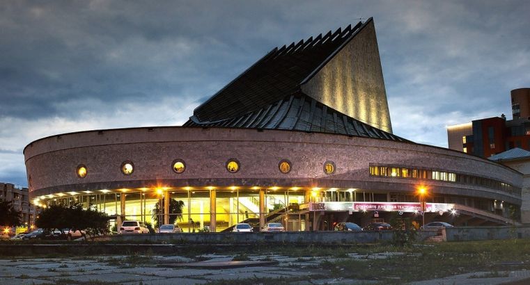 Новосибирский академический молодёжный театр Глобус