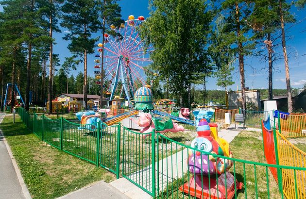 База отдыха, зоопарк Сосновый бор