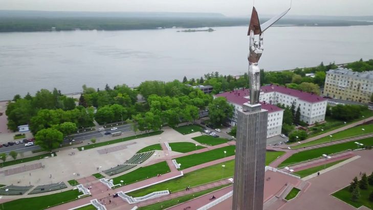 Площадь Славы