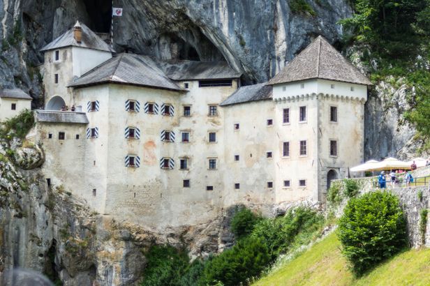 Predjama Castle