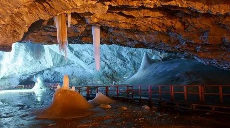Scărişoara Glacier Cave