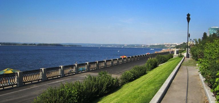 Набережная реки Волги