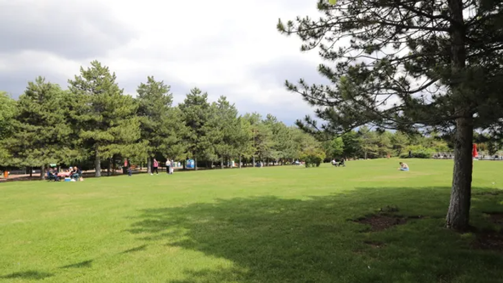 Ahlatlıbel Atatürk Park